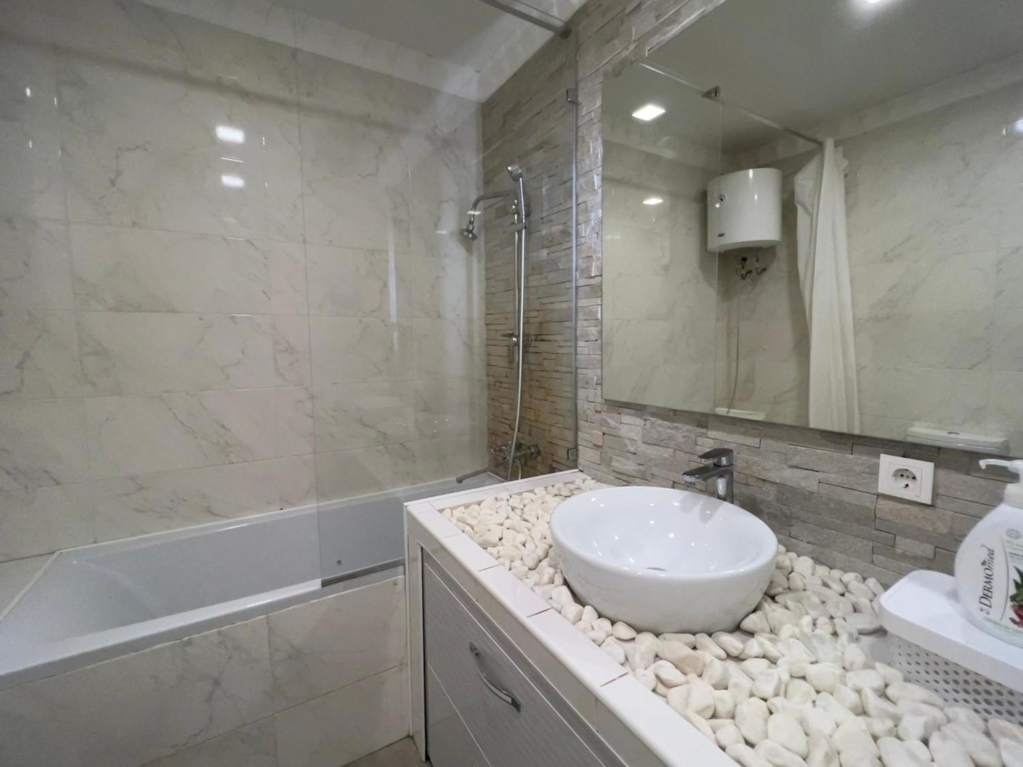 2 Bedrooms Heart Of City Center Kişinev Dış mekan fotoğraf